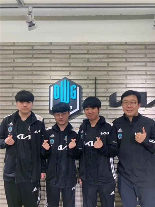 商业前景的 商业前景的